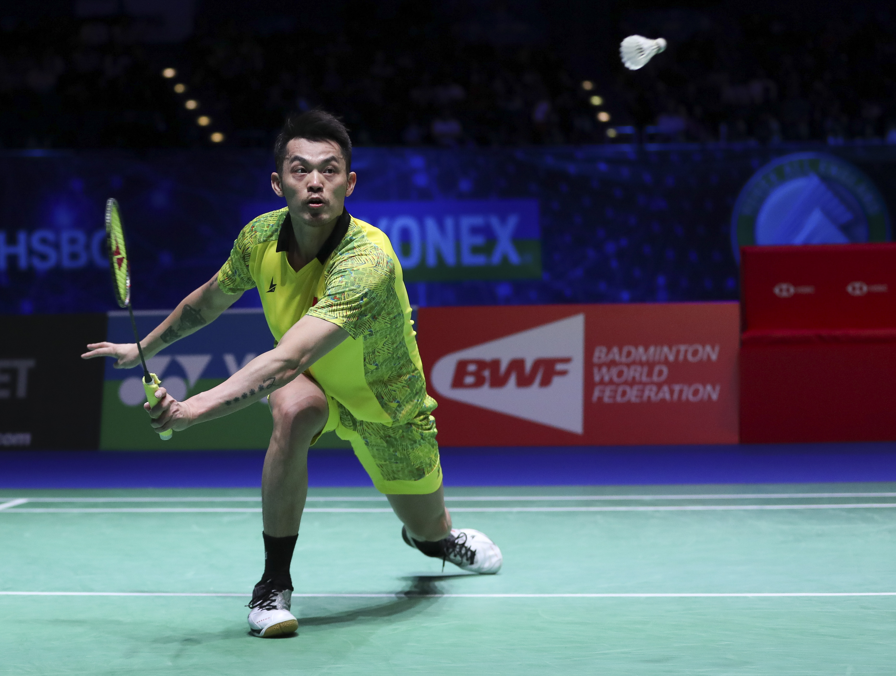 震撼！林丹在游泳赛场挺进决赛！