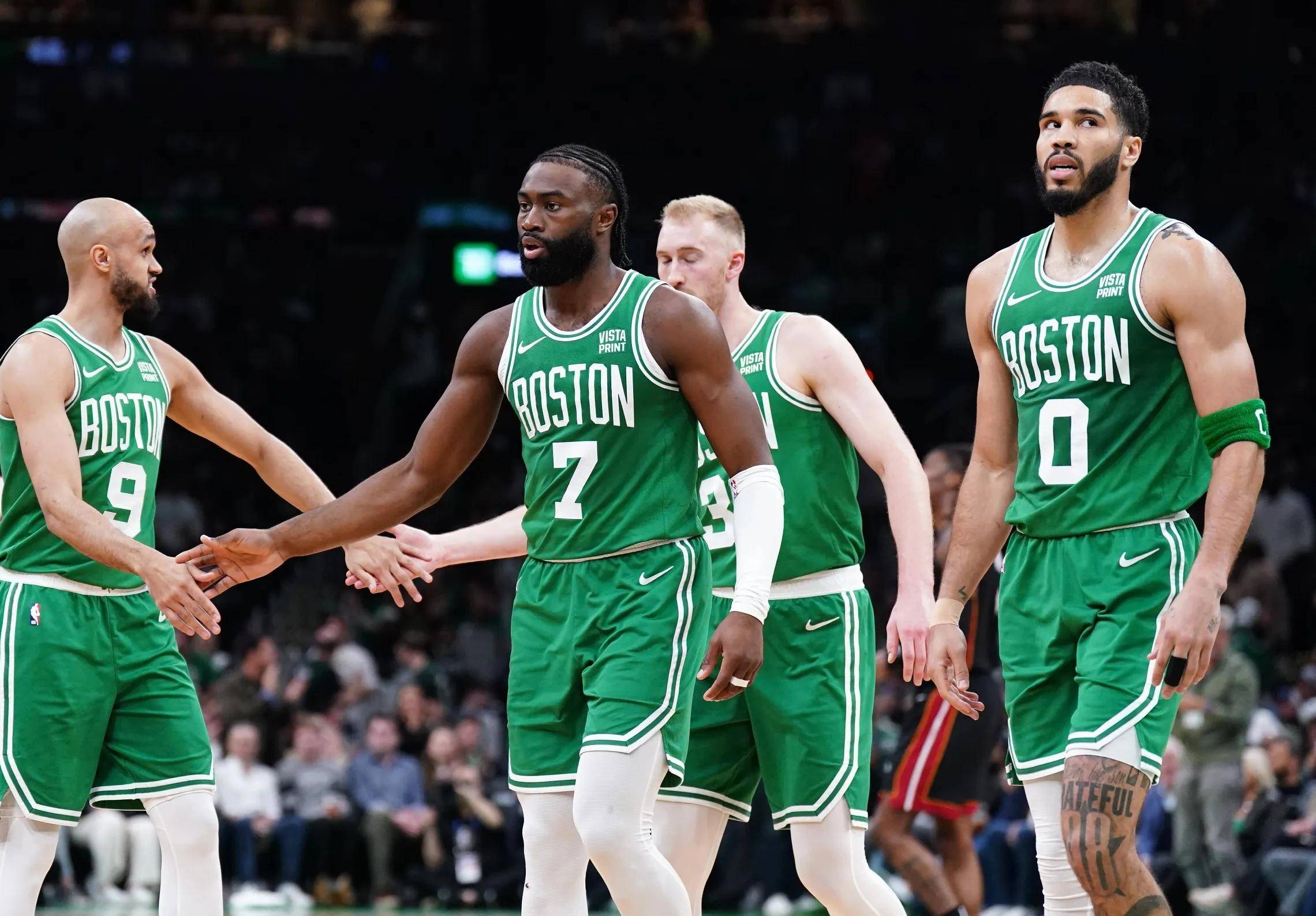 关于塔图姆遭遇十连败，澳大利亚队教练面临压力！的信息